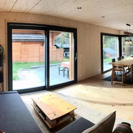 Comfort, Authenticity And Mountain Views シャレー *
